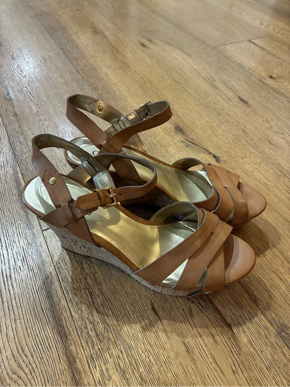 Guess vegan leather